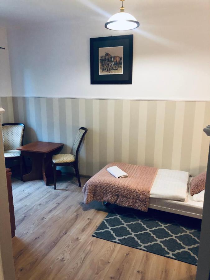 Alloggio per agriturismo Dworek W Skibnie Sianow