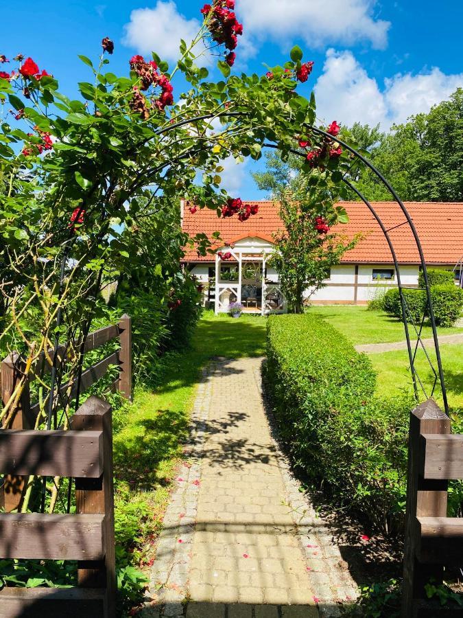 Alloggio per agriturismo Dworek W Skibnie Sianow